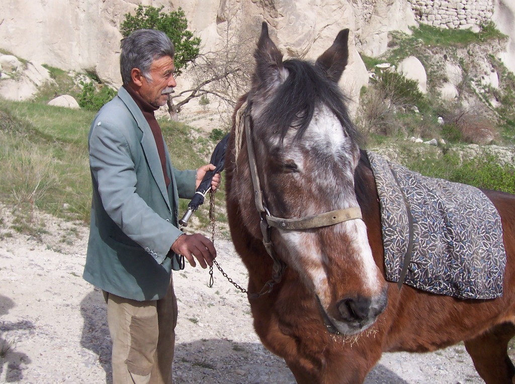 April 8 wedding Cappadocia 542_2 Off to work